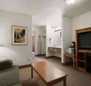 Super 8 by Wyndham Slave Lake hotel detail image 3