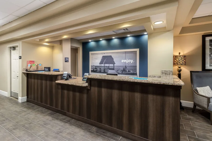 Hampton Inn Daytona Shores - Oceanfront hotel detail image 2