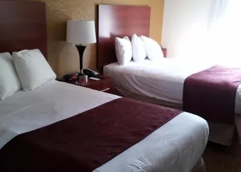 Days Inn by Wyndham Indiana PA Near IUP hotel thumbnail 6