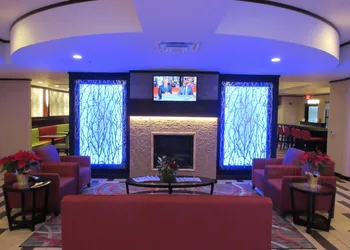Holiday Inn Express & Suites Butler by IHG hotel thumbnail 2