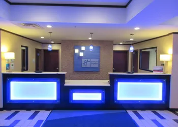 Holiday Inn Express & Suites Butler by IHG hotel thumbnail 3