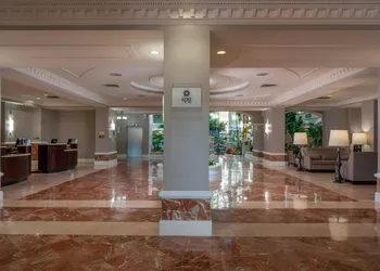Sheraton Suites Fort Lauderdale at Cypress Creek hotel thumbnail 2