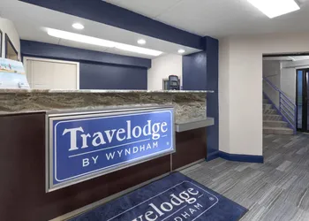 Travelodge by Wyndham Madison Heights MI hotel thumbnail 2