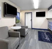 Travelodge by Wyndham Madison Heights MI hotel detail image 4