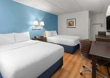 Travelodge by Wyndham Madison Heights MI hotel thumbnail 6