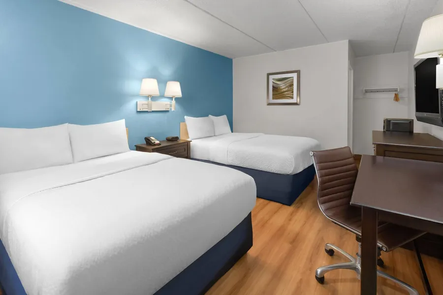 Travelodge by Wyndham Madison Heights MI hotel detail image 6
