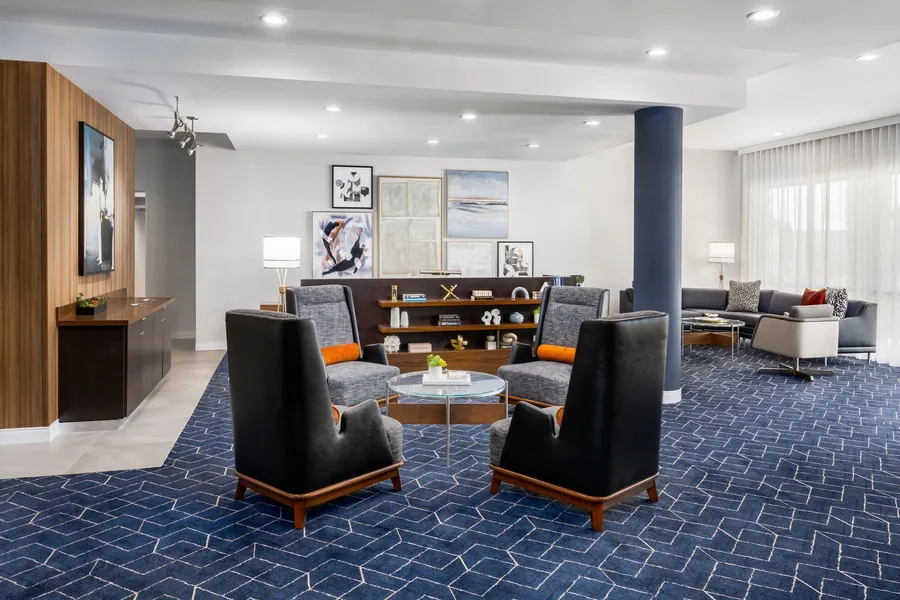 Courtyard by Marriott Auburn hotel detail image 2
