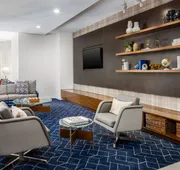 Courtyard by Marriott Auburn hotel detail image 3