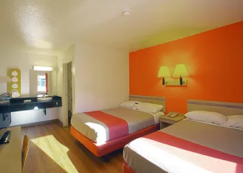 North Charleston Lodge hotel thumbnail 3