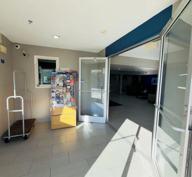 Americas Best Value Inn & Suites Ada hotel detail image 2