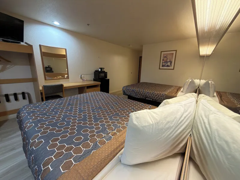 Americas Best Value Inn & Suites Ada hotel detail image 6
