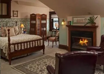 Old Rittenhouse Inn hotel thumbnail 4