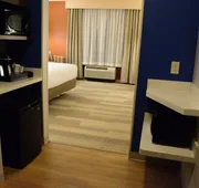 Holiday Inn Express & Suites Lexington Park-California by IHG hotel detail image 3