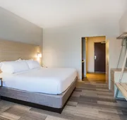Holiday Inn Express & Suites Lexington Park-California by IHG hotel detail image 5