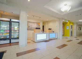 Holiday Inn Express & Suites Ontario by IHG hotel thumbnail 2