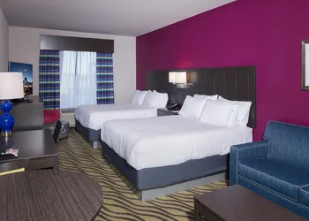 Holiday Inn Express Hutchinson by IHG hotel thumbnail 3