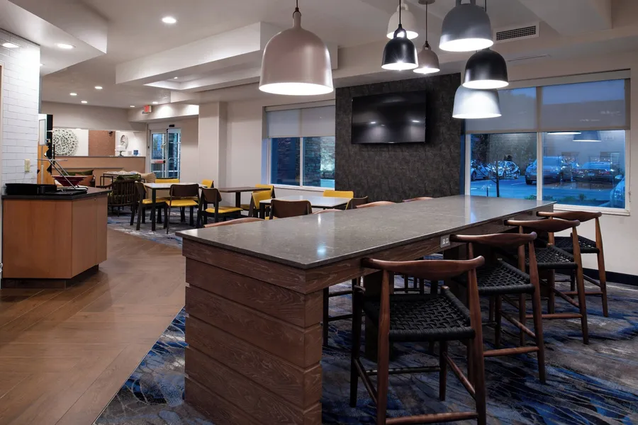 Fairfield Inn & Suites by Marriott Beloit hotel detail image 2