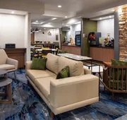 Fairfield Inn & Suites by Marriott Beloit hotel detail image 3