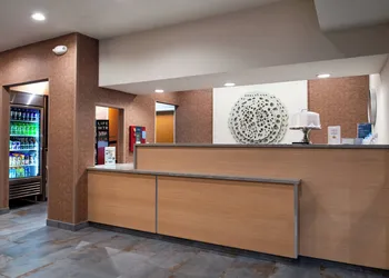 Fairfield Inn & Suites by Marriott Beloit hotel thumbnail 4