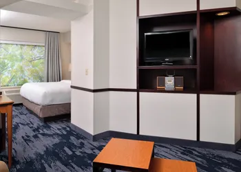 Fairfield Inn & Suites by Marriott Beloit hotel thumbnail 7