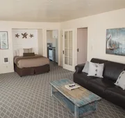 Capitola Venetian Vacation Rentals hotel detail image 5