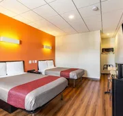 Motel 6 Elizabeth, NJ - Newark Liberty Intl Airport hotel detail image 4