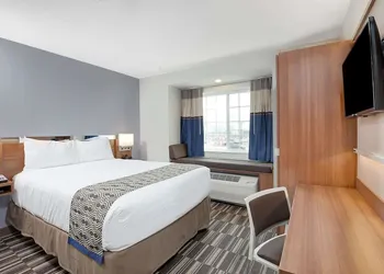 Microtel Inn & Suites By Wyndham Philadelphia Airport Ridley hotel thumbnail 4