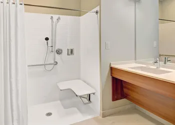 Microtel Inn & Suites By Wyndham Philadelphia Airport Ridley hotel thumbnail 8