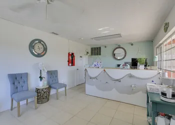 Blind Pass Resort Motel hotel thumbnail 2
