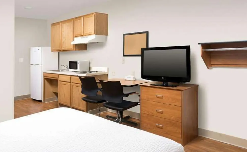 Extended Stay America Select Suites - Phoenix - West hotel detail image 6