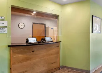 Extended Stay America Select Suites - Phoenix - West hotel thumbnail 2