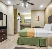 Americas Best Value Inn & Suites Tomball hotel detail image 7