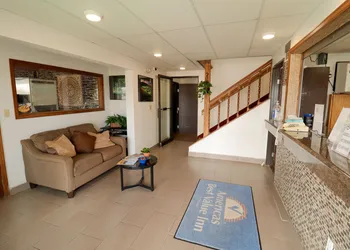 Americas Best Value Inn & Suites Sidney hotel thumbnail 2