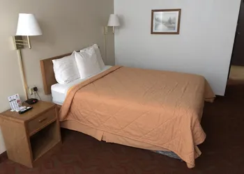Americas Best Value Inn & Suites Sidney hotel thumbnail 5