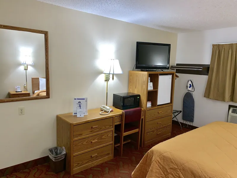 Americas Best Value Inn & Suites Sidney hotel detail image 6