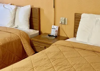 Americas Best Value Inn & Suites Sidney hotel thumbnail 8