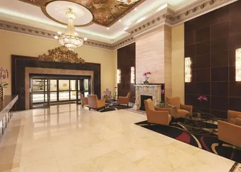 Radisson Hotel Toronto Airport West hotel thumbnail 2
