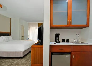 SpringHill Suites by Marriott Madera hotel thumbnail 5