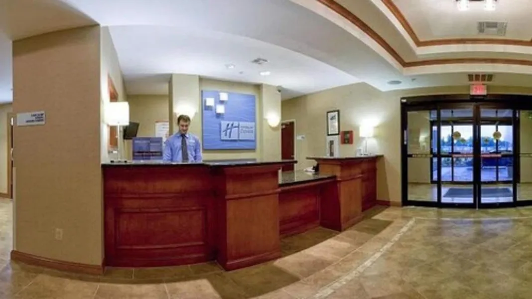 Holiday Inn Express Hotel & Suites Bartlesville by IHG hotel detail image 2