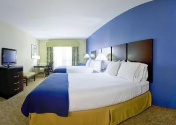 Holiday Inn Express Hotel & Suites Bartlesville by IHG hotel thumbnail 4