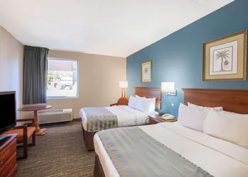 Baymont by Wyndham Bartonsville Poconos hotel thumbnail 4