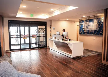 Holiday Inn Express Hotel & Suites Douglas by IHG hotel thumbnail 3