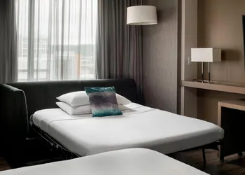 Seattle Marriott Bellevue hotel thumbnail 8