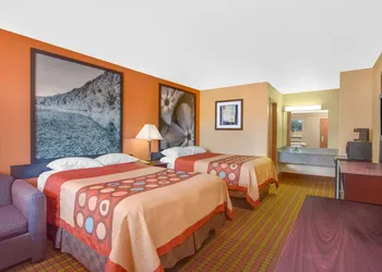 Super 8 by Wyndham Monticello AR hotel thumbnail 3