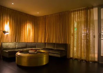 21c Museum Hotel Durham hotel thumbnail 6