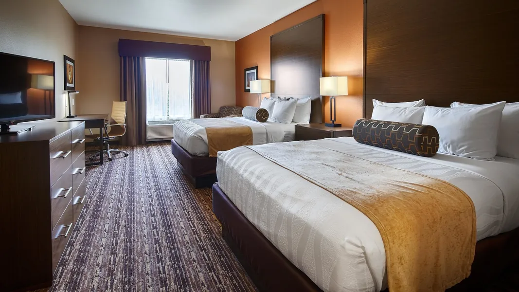 Best Western Plus Elmendorf Hotel / San Antonio Hotel hotel detail image 6