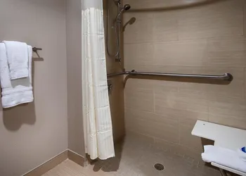 Best Western Plus Elmendorf Hotel / San Antonio Hotel hotel thumbnail 8