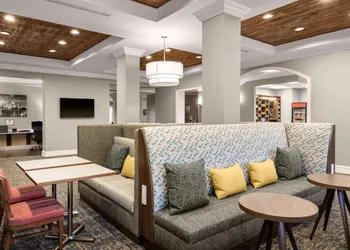 Hampton Inn by Hilton West Palm Beach Central Airport hotel thumbnail 2