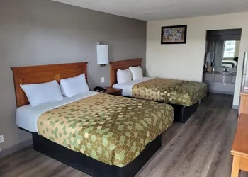 Econo Lodge Temple hotel thumbnail 3