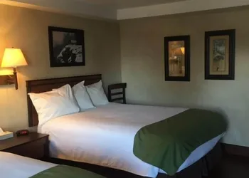 BackCountry Inn hotel thumbnail 7